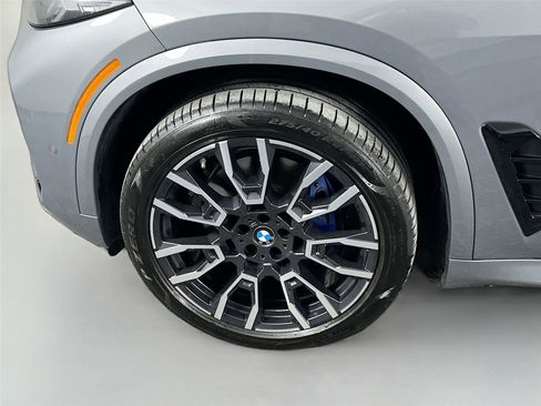 Used 2024 BMW X5 sDrive40i w/ M Sport Package image 29