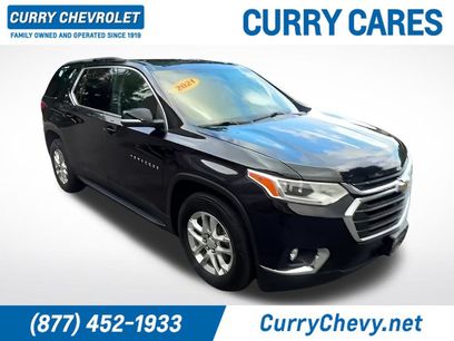 Used 2021 Chevrolet Traverse LT