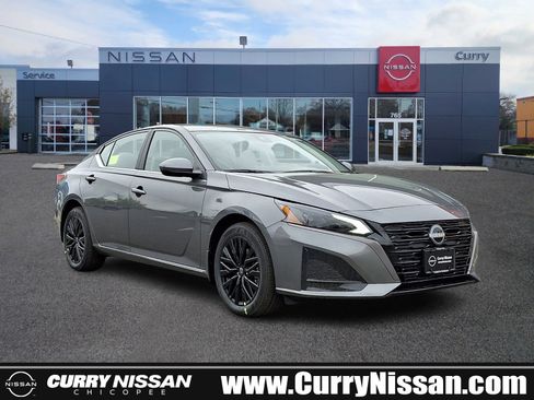 New 2026 Nissan Altima 2.5 SV w/ SV Special Edition Package AWD/4WD image 1