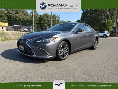 Used 2023 Lexus ES 250 w/ Premium Package