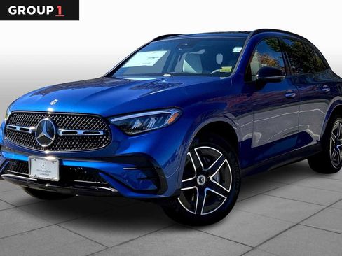 Used 2026 Mercedes-Benz GLC 300 4MATIC image 1