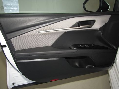 Used 2025 Toyota Camry SE w/ Multimedia Upgrade Package FWD image 11
