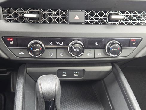 Used 2024 Honda Accord EX image 19