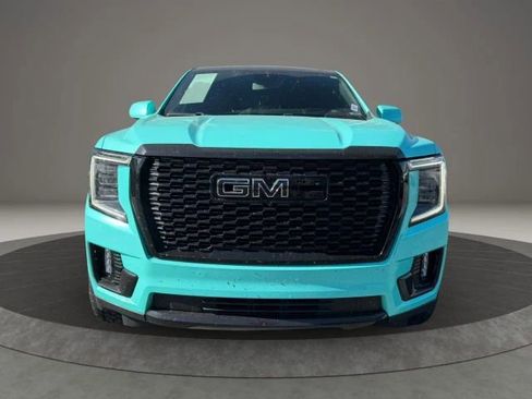 Used 2023 GMC Yukon XL Denali AWD/4WD image 8