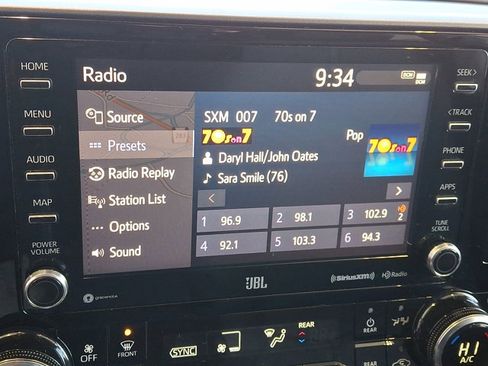 Used 2020 Toyota Highlander Limited image 20