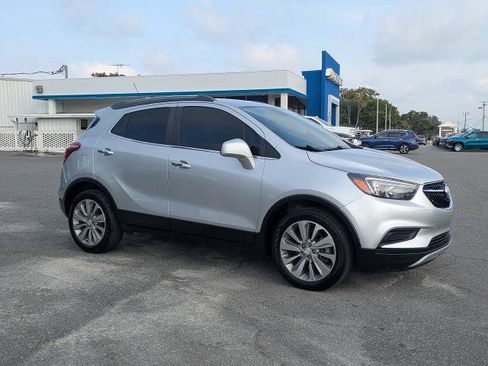 Certified 2020 Buick Encore Preferred w/ Safety Package FWD image 2