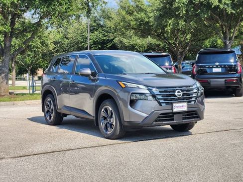 New 2026 Nissan Rogue SV image 2