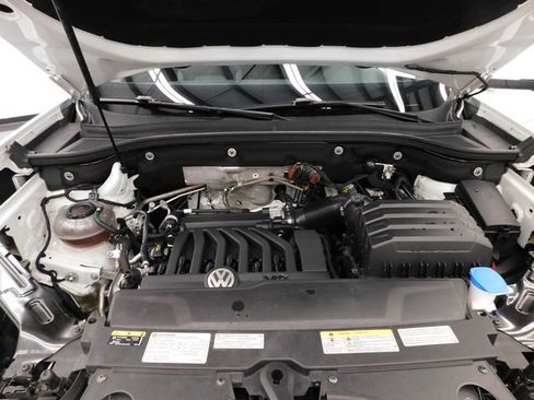 Used 2021 Volkswagen Atlas SEL Premium image 39