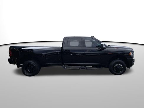 Used 2024 RAM 3500 Big Horn w/ Night Edition image 7