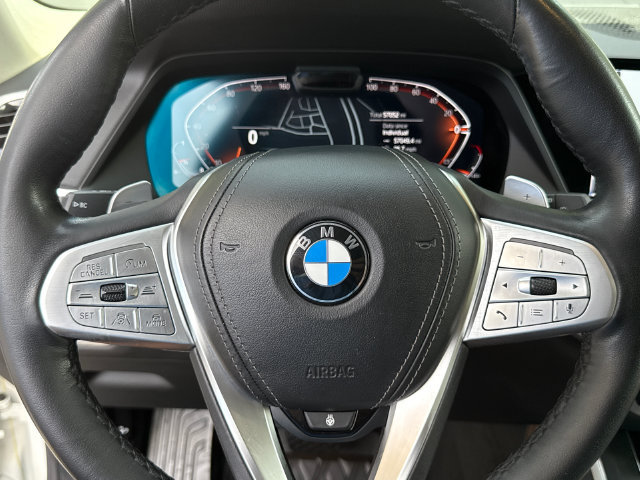 Used 2021 BMW X7 xDrive40i AWD/4WD image 11