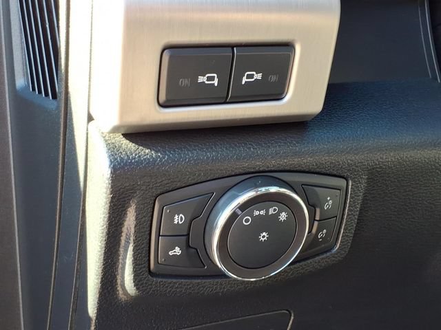 Used 2019 Ford F150 Platinum w/ Equipment Group 701A Luxury AWD/4WD image 24