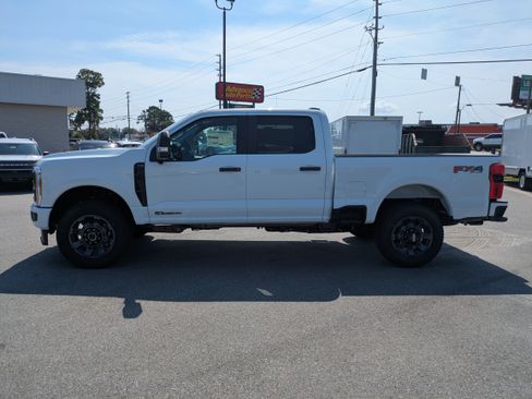 New 2026 Ford F250 XL w/ STX Appearance Package AWD/4WD image 6