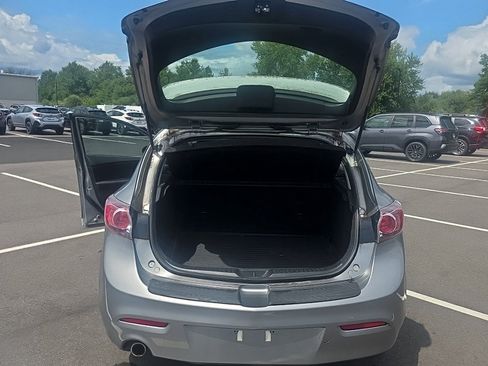 Used 2013 MAZDA MAZDA3 i Touring FWD image 6