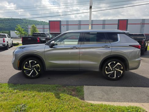 Used 2022 Mitsubishi Outlander SEL AWD/4WD image 6