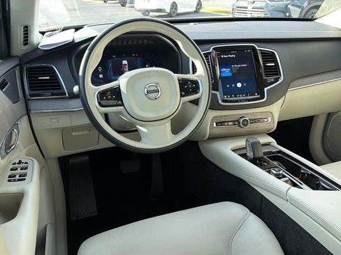 Used 2023 Volvo XC90 B5 Plus w/ Protection Package Premier AWD/4WD image 18