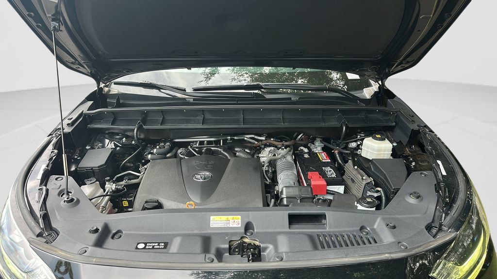 Used 2022 Toyota Highlander XSE FWD image 27