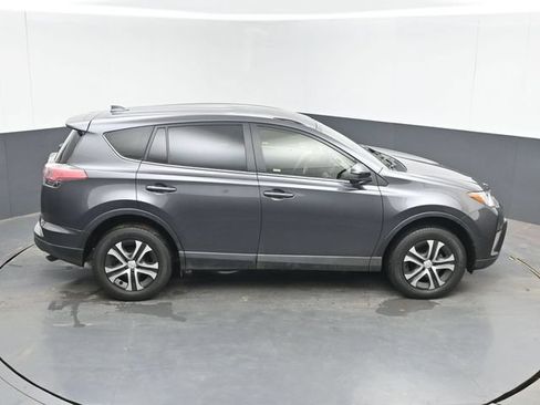 Used 2018 Toyota RAV4 LE w/ All Weather Liner Package FWD image 26