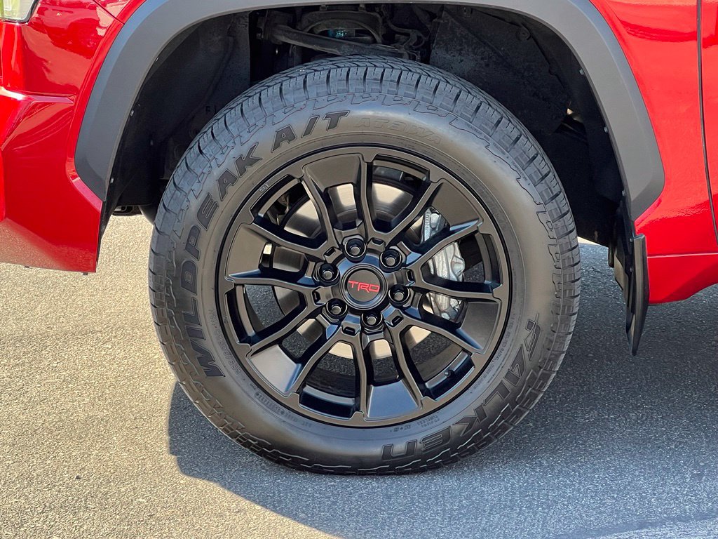 Used 2023 Toyota Tundra Limited w/ TRD Off-Road Package AWD/4WD image 14