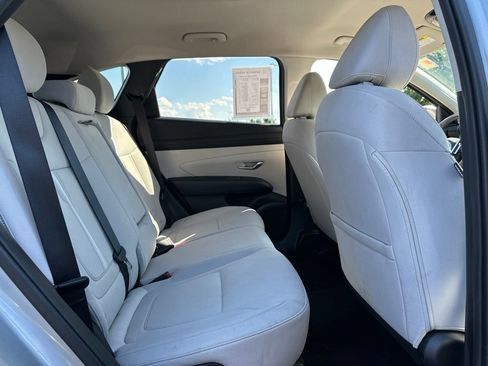 Used 2025 Hyundai Tucson SEL AWD/4WD image 28