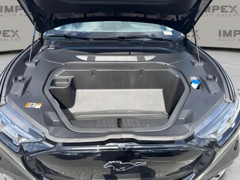 Used 2025 Ford Mustang Mach-E Premium AWD/4WD image 28
