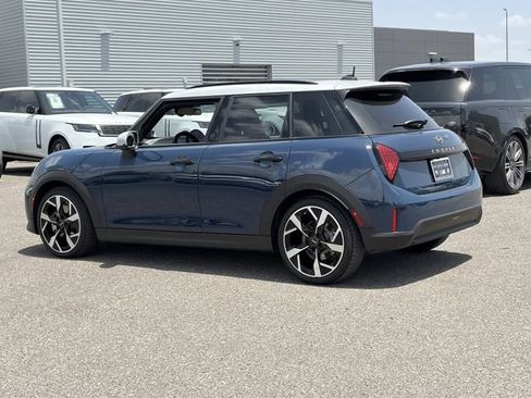 Used 2025 MINI Cooper S FWD image 8