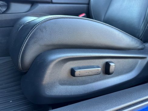 Used 2018 Honda Civic Touring image 13