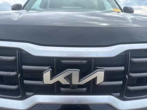 Used 2023 Kia Telluride SX Prestige AWD/4WD image 3