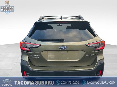 Used 2021 Subaru Outback Premium image 5