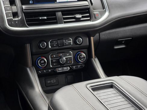 Certified 2024 Chevrolet Tahoe High Country w/ Premium Package 2 image 12