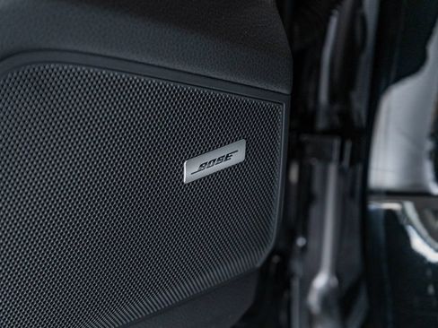 Certified 2025 Porsche Cayenne Coupe AWD/4WD image 14