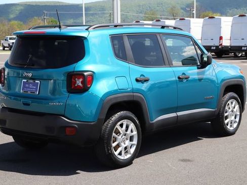 Used 2020 Jeep Renegade Sport w/ Sport Appearance Group AWD/4WD image 6
