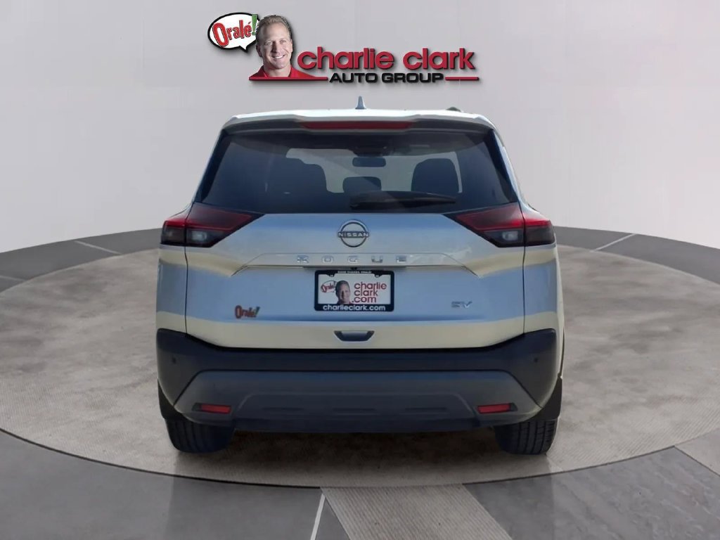 Certified 2023 Nissan Rogue SV FWD image 4