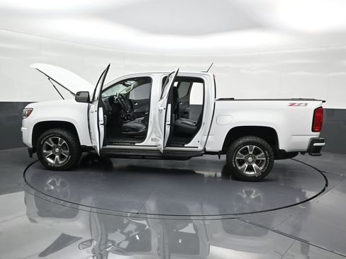 Used 2019 Chevrolet Colorado Z71 image 34