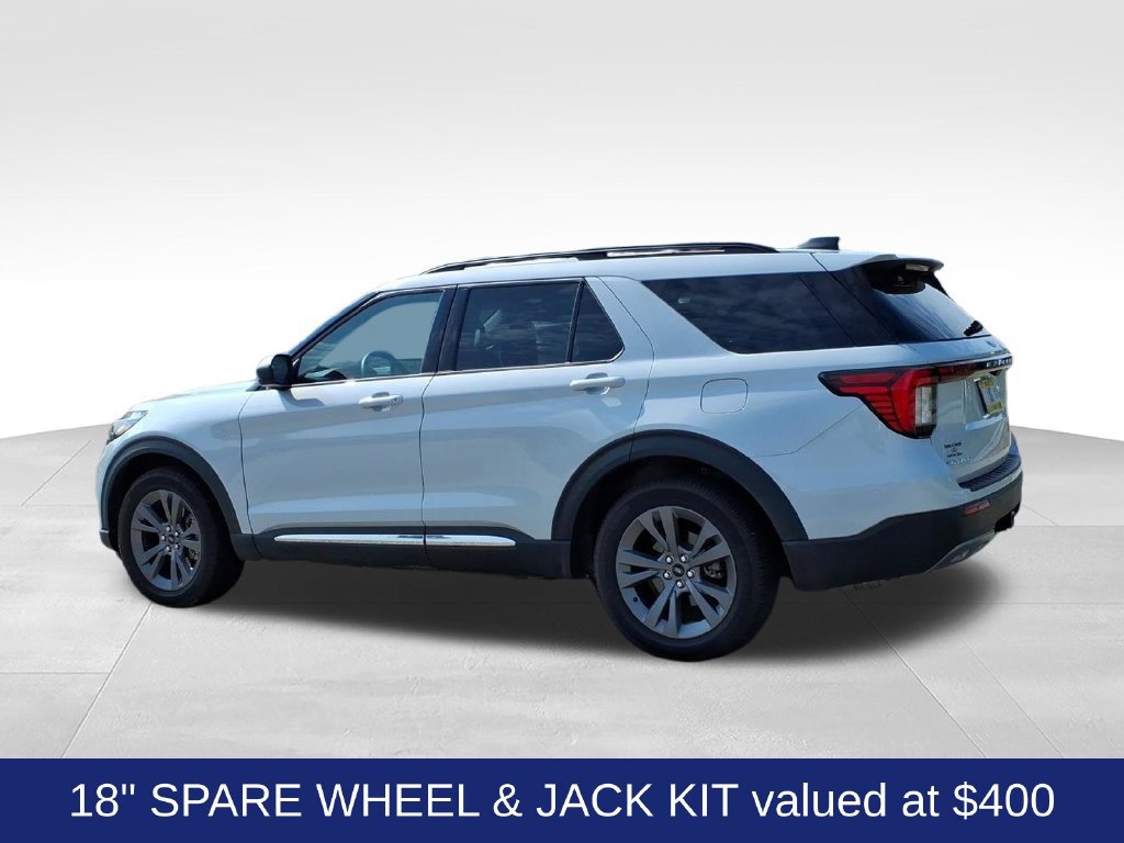 Certified 2025 Ford Explorer Active w/ Active Comfort Package AWD/4WD image 7