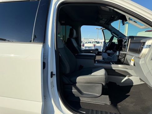 New 2026 Ford F350 XLT w/ FX4 Off-Road Package image 21