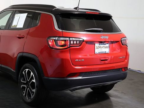Used 2023 Jeep Compass Limited AWD/4WD image 11