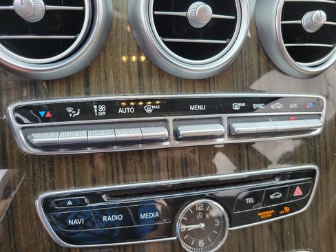 Used 2015 Mercedes-Benz C 300 4MATIC Sedan image 13