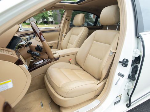 Used 2013 Mercedes-Benz S 550 image 22