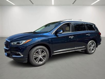 Used 2019 INFINITI QX60 Luxe w/ Essential Package
