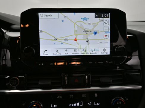 Used 2022 Nissan Pathfinder SL w/ SL Premium Package image 11