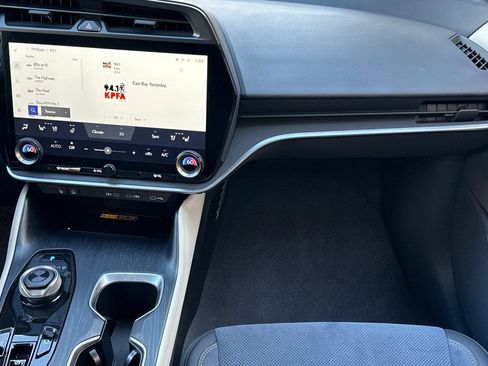 Used 2023 Lexus RZ 450e Premium image 29