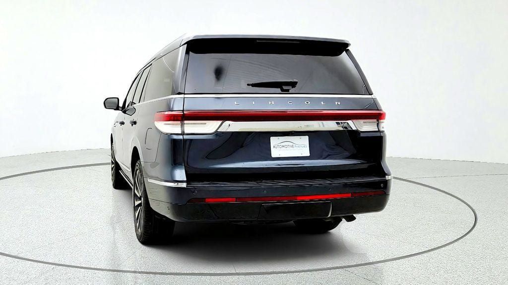 Used 2022 Lincoln Navigator Reserve RWD image 6