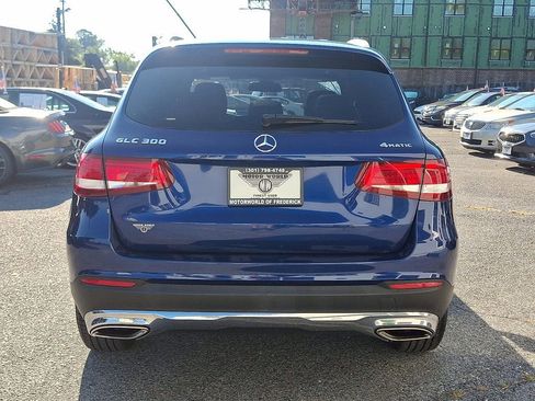 Used 2019 Mercedes-Benz GLC 300 4MATIC w/ Multimedia Package image 5