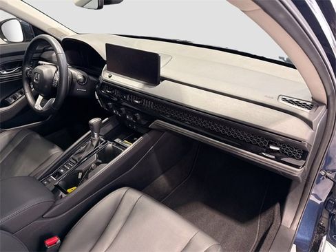 Used 2025 Honda Accord Touring image 26
