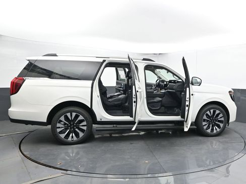 New 2026 Ford Expedition Max Platinum w/ Driver's Package AWD/4WD image 64