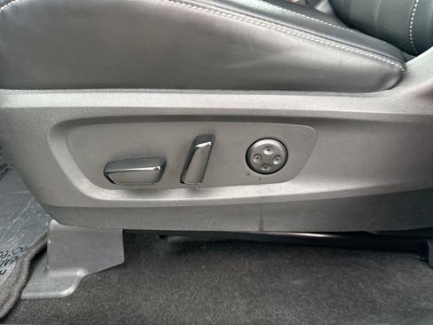Used 2023 INFINITI QX60 Luxe w/ Cargo Package FWD image 14