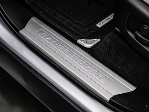 Used 2021 Land Rover Range Rover Sport HST image 40