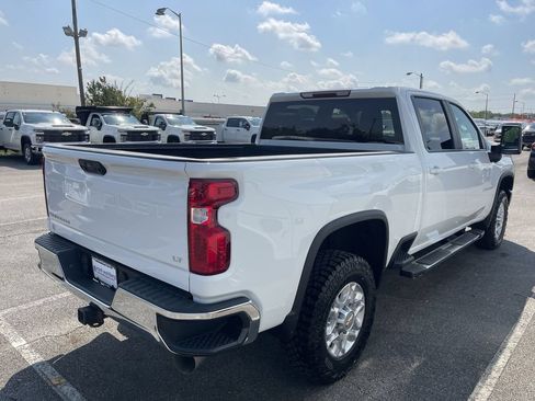 Used 2023 Chevrolet Silverado 2500 LT w/ Convenience Package AWD/4WD image 10