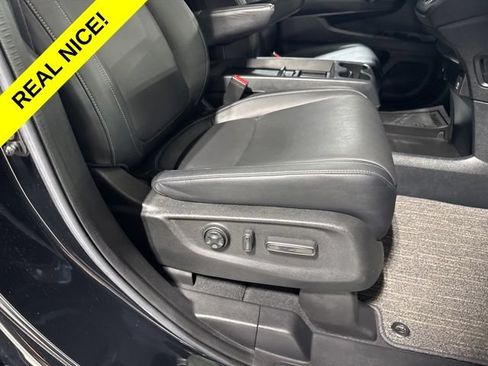 Used 2023 Honda Odyssey EX-L image 40