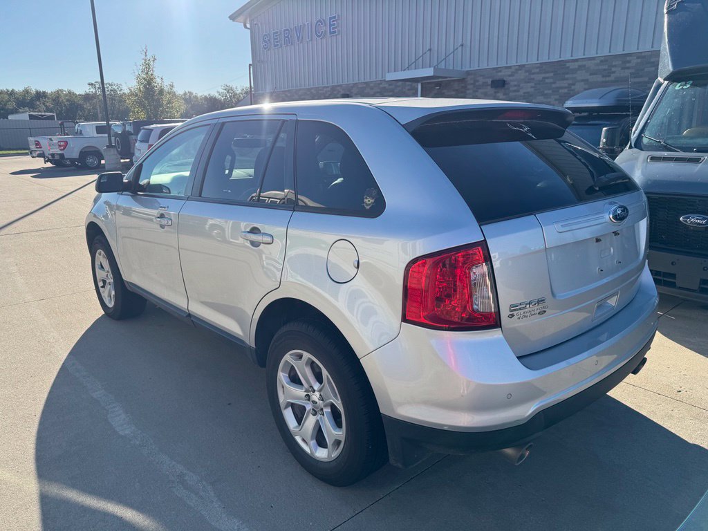 Used 2013 Ford Edge SEL FWD image 6